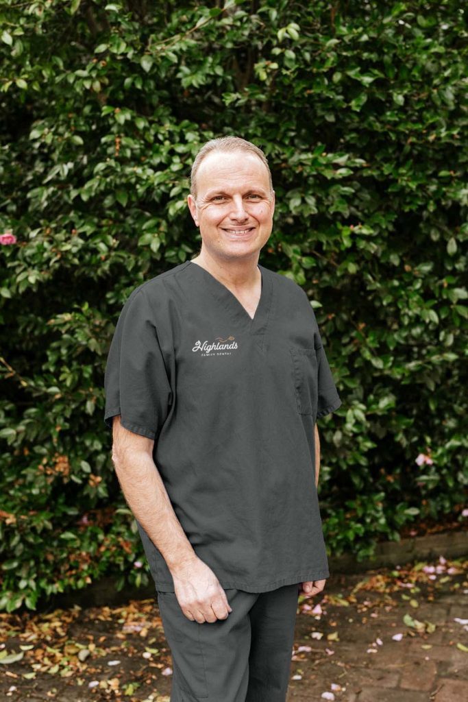 Dr Ron Georgiou Highlands Family Dental